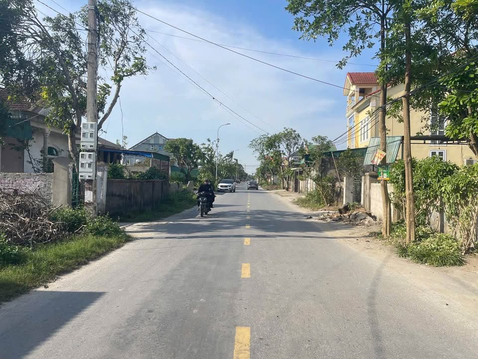 Đất nền Nghi Phong, TP Vinh 245m² giá 3.25 tỷ - Vị trí đắc địa gần chợ!