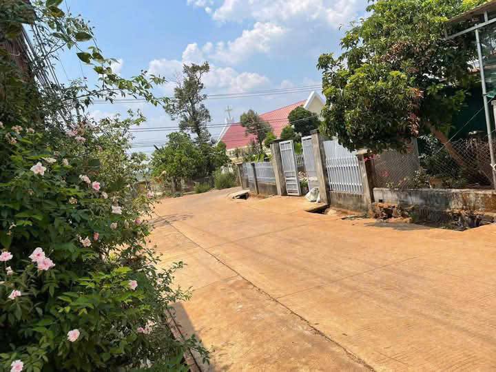 Nhà riêng thôn 1, xã Quảng Phú, 171.1m² giá 1.2 tỷ - Không thể bỏ lỡ!