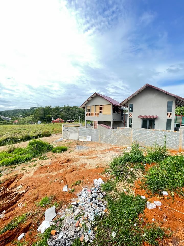 Lô đất góc 2 mặt tiền tại hẻm 360 Phan Đình Phùng, Bảo Lộc - Giảm giá chỉ 1.15 tỷ!