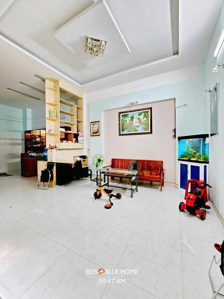 Nhà Hẻm Hoàng Văn Thụ, Quang Trung, Quy Nhơn 40m² giá 2 tỷ - Sẵn sàng giao dịch!