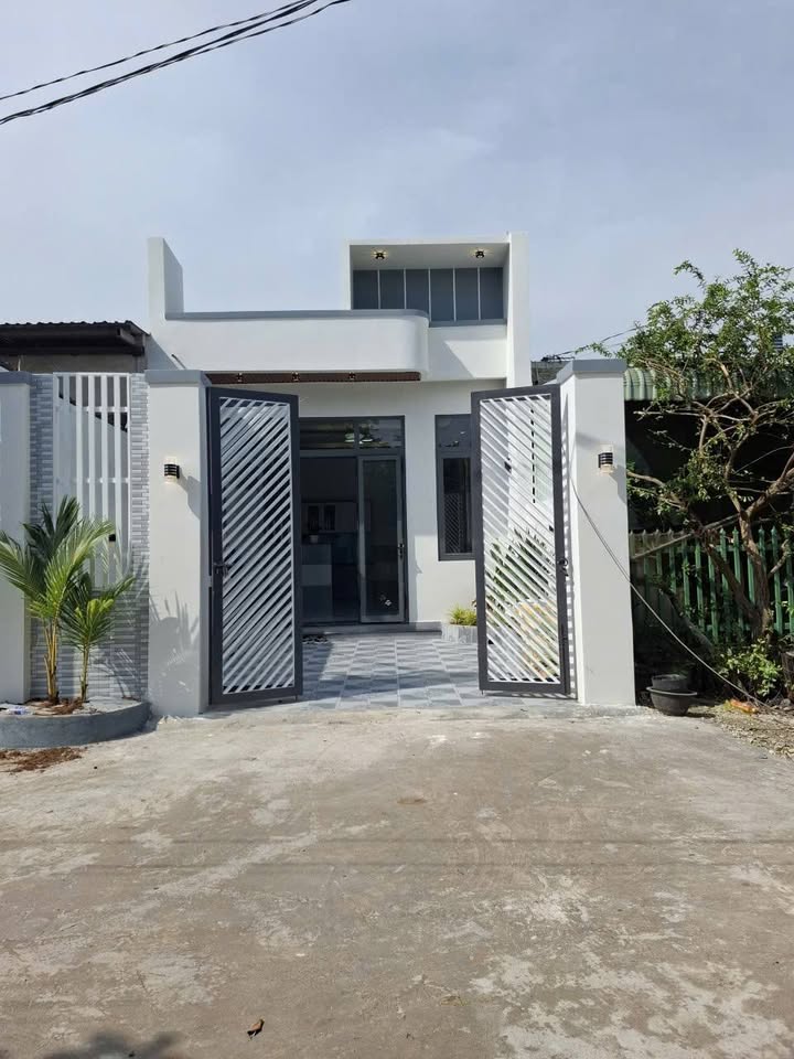 Nhà cấp 4 chính chủ tại Mỹ Hạnh Nam, Đức Hòa 110m² giá 1.95 tỷ - Đón Tết ngay!