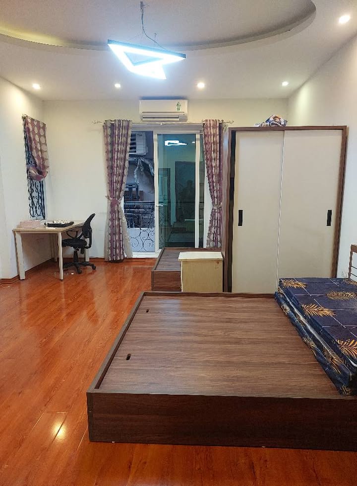 Phòng studio cho thuê tại ngõ 279 Đội Cấn, Ba Đình - Căn góc 3 mặt thoáng, đầy đủ tiện nghi!