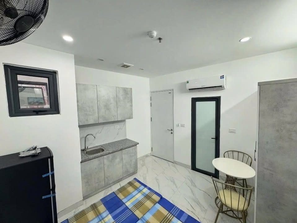 Studio tại ngõ 176 Trương Định 20m² giá 3.8 triệu - Full nội thất, sẵn sàng ở!
