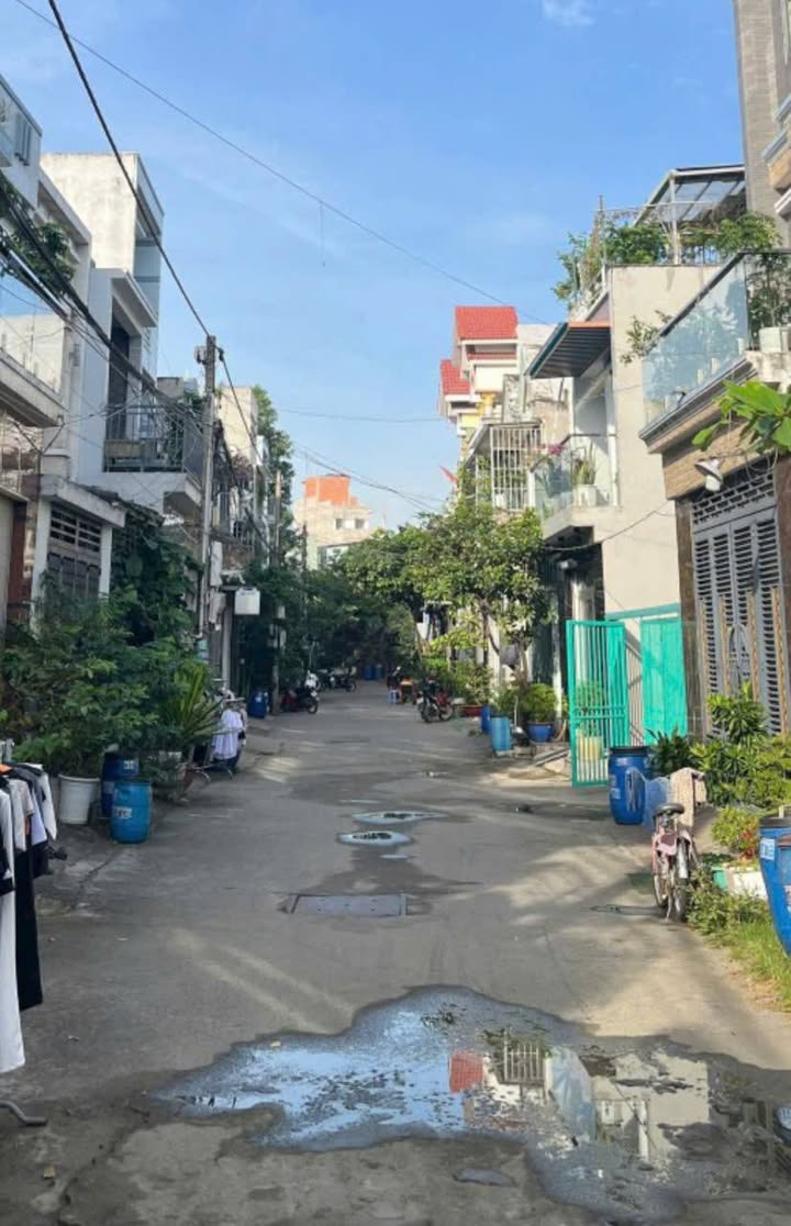 Đất nền Dĩ An 65m² giá 3.6 tỷ - Khu dân cư an ninh, gần Metro!