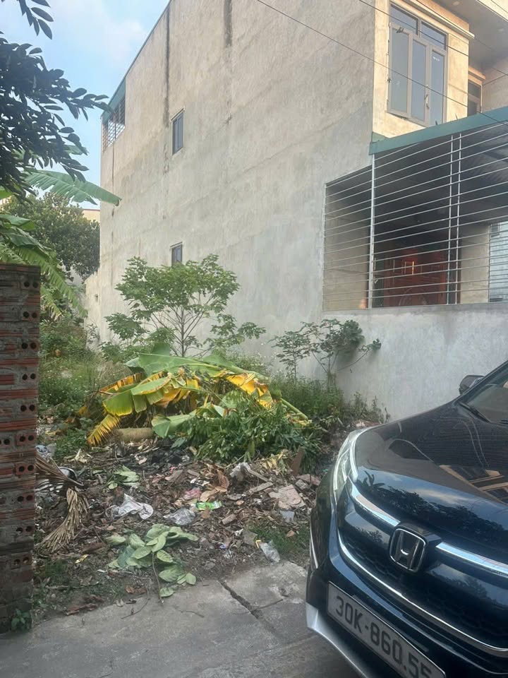 Bán lô đất 101m² tại Yên Lãng, Mê Linh - Giá chỉ 2 tỷ, sổ đỏ chính chủ!