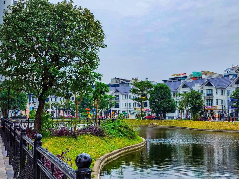 Căn hộ Hateco Xuân Phương 62m² giá thỏa thuận - Full nội thất, view hồ tuyệt đẹp!