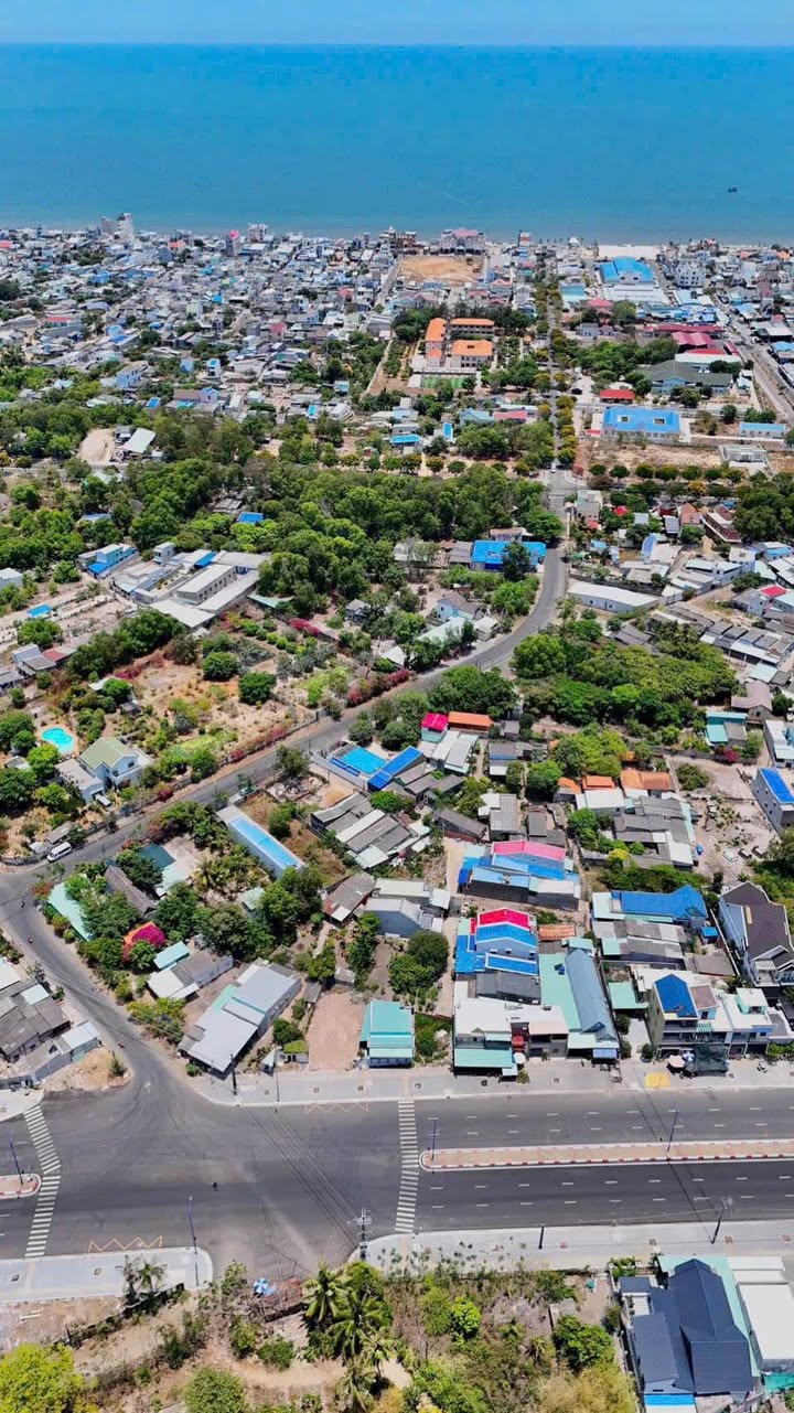 Đất mặt tiền Mạc Thanh Đạm, Phước Hải 1852m² giá 22.2 tỷ - Cách biển chỉ 1km!