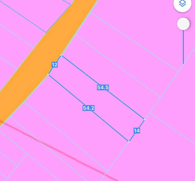 Đất nền có 2 căn nhà cấp 4 tại phường Tam Long, Bà Rịa - Vũng Tàu 648m² giá 3.3 tỷ - Cơ hội đầu tư hấp dẫn!