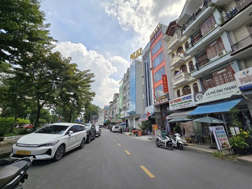 Nhà mặt tiền Trần Não 56m² giá 21 tỷ - Đầu tư sinh lời ngay!