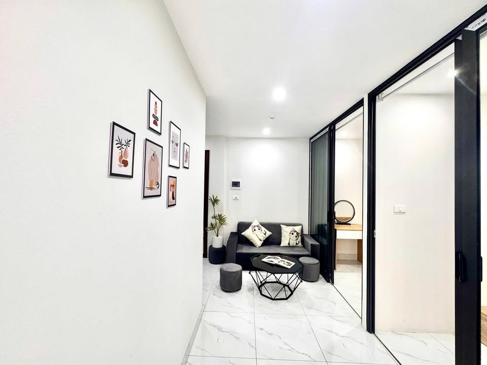 Căn hộ cho thuê tại Cầu Giấy 2PN giá chỉ 9.2 triệu - Gần trường mầm non Trung Hòa!