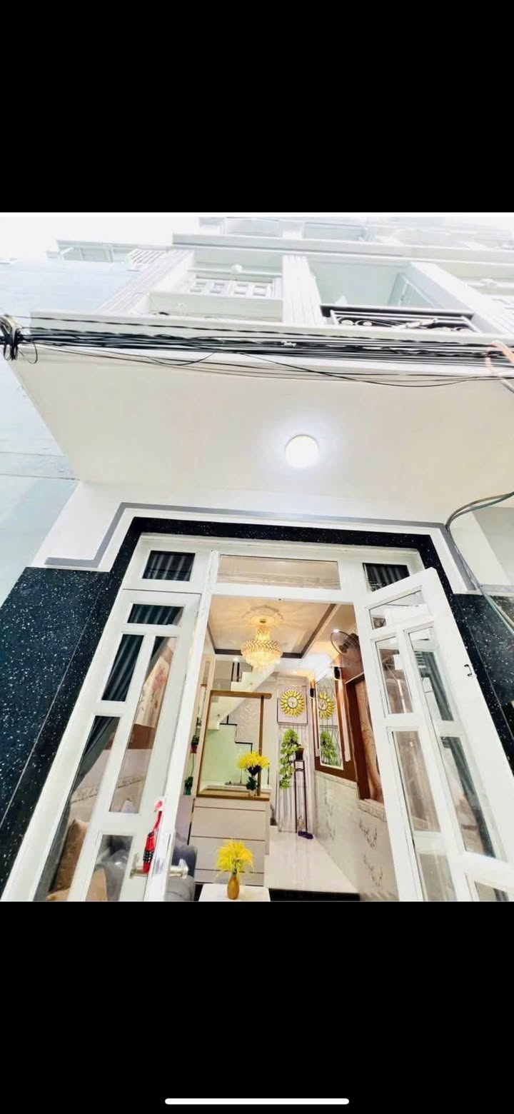 Nhà phố Hẻm 2319 Huỳnh Tấn Phát 24m² giá 1.88 tỷ - Sẵn sàng vào ở ngay!