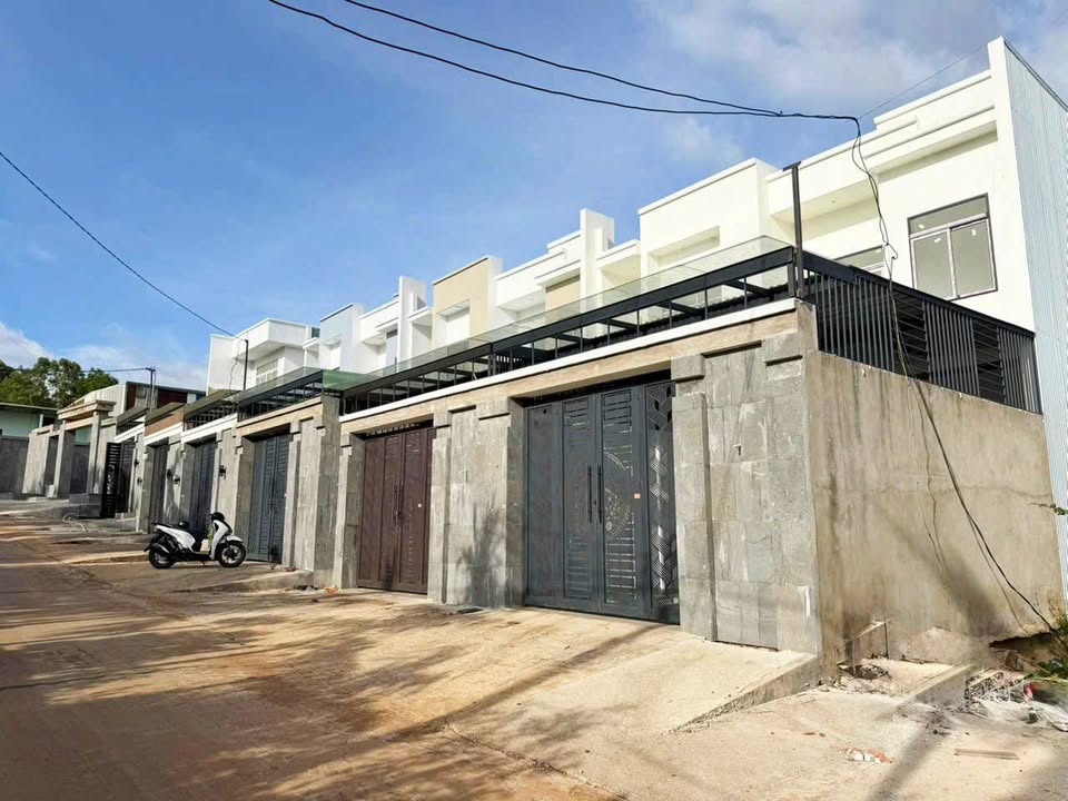 Nhà bán hẻm Nguyễn Chí Thanh, phường Hội Phú, 150m² giá 2.5 tỷ - Sổ đỏ chính chủ