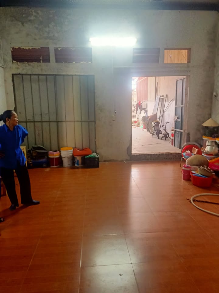 Kho xưởng 150m² tại Phù Đổng, Gia Lâm - Điện 3fa, giá 7 triệu