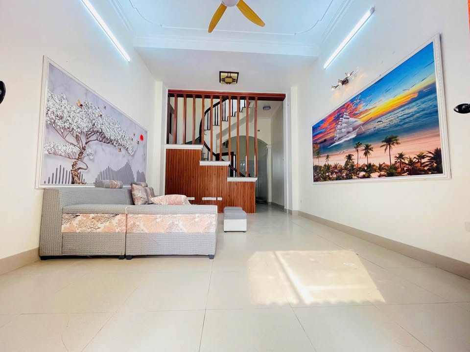 Nhà 3 tầng Tả Thanh Oai 53m² giá 5 tỷ - Đầu tư sinh lời tuyệt vời!