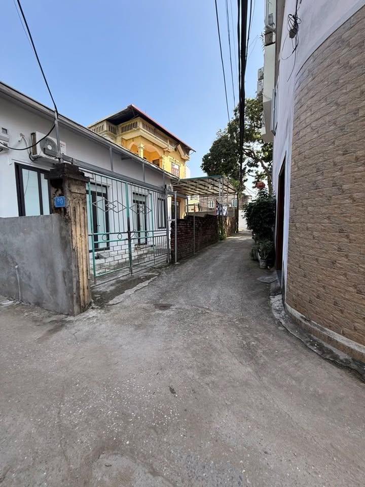 Nhà 2 tầng Sài Đồng, Long Biên 35m² giá 4.15 tỷ - Sổ đỏ chính chủ