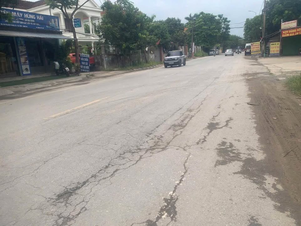 Bán đất Kinh doanh mặt đường Nguyễn Trường Tộ, Đông Vĩnh, 123.5m² - Vị trí đắc địa cho đầu tư!