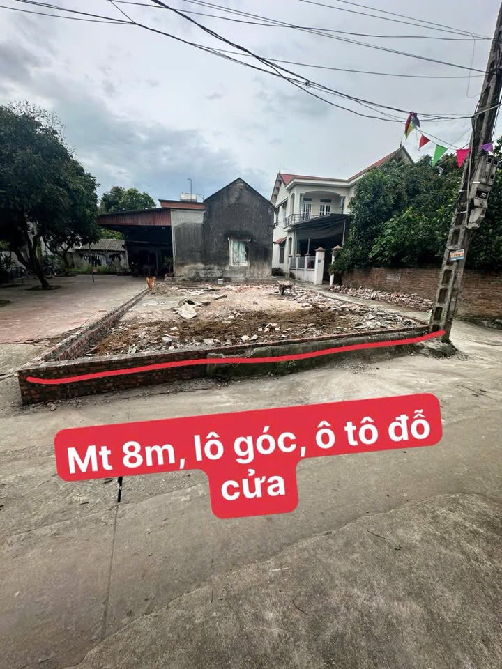 Đất thổ cư Xuân Mai, Chương Mỹ 100m² giá 2 tỷ - Mặt tiền 8m lô góc thuận tiện!