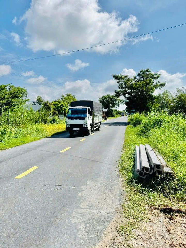 Đất mặt tiền Quốc Lộ 63, Phường An Xuyên, Cà Mau - 658m² chỉ 2.6 tỷ - Cơ hội đầu tư tuyệt vời!