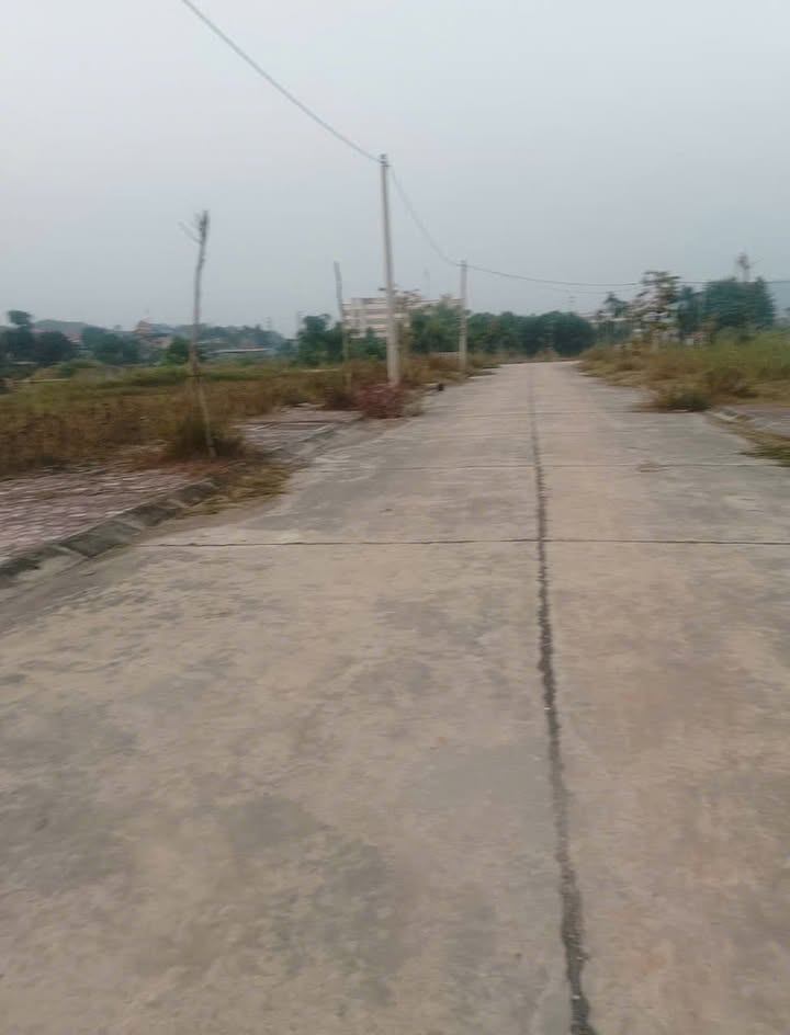 Đất tái định cư Trung Thành 1 - P. Quyết Thắng 100m² giá 2.45 tỷ - Vị trí đắc địa gần Trường Cao Đẳng Luật!