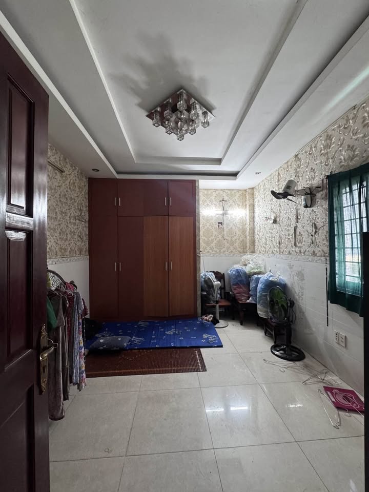 Nhà mặt tiền Chế Lan Viên, Tây Thạnh, Tân Phú 45m² giá 10.5 tỷ - Kinh doanh sầm uất!