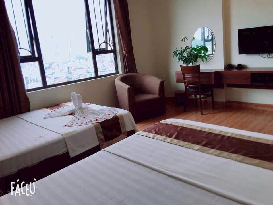 Khách sạn Minki Bãi Cháy 122m² giá 14 tỷ - Kinh doanh ổn định ngay mặt đường Hải Quân!