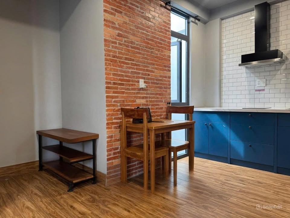 Căn hộ dịch vụ 1 phòng ngủ tại Bình Thạnh 40m² giá 11.2 triệu - Thiết kế vintage ấm cúng!