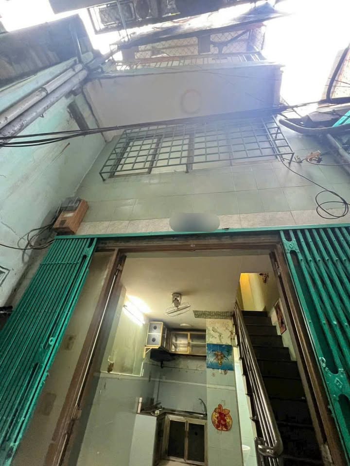 Nhà riêng hẻm Hồ Thị Kỷ, P1, Q10 18m² giá 2.95 tỷ - Bớt lộc cho người mua!