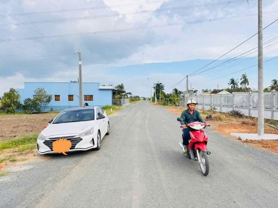 Đất thổ cư mặt tiền nhựa lớn 15m tại Bình Lãng, Tân Trụ - Giá chỉ 1.39 tỷ!