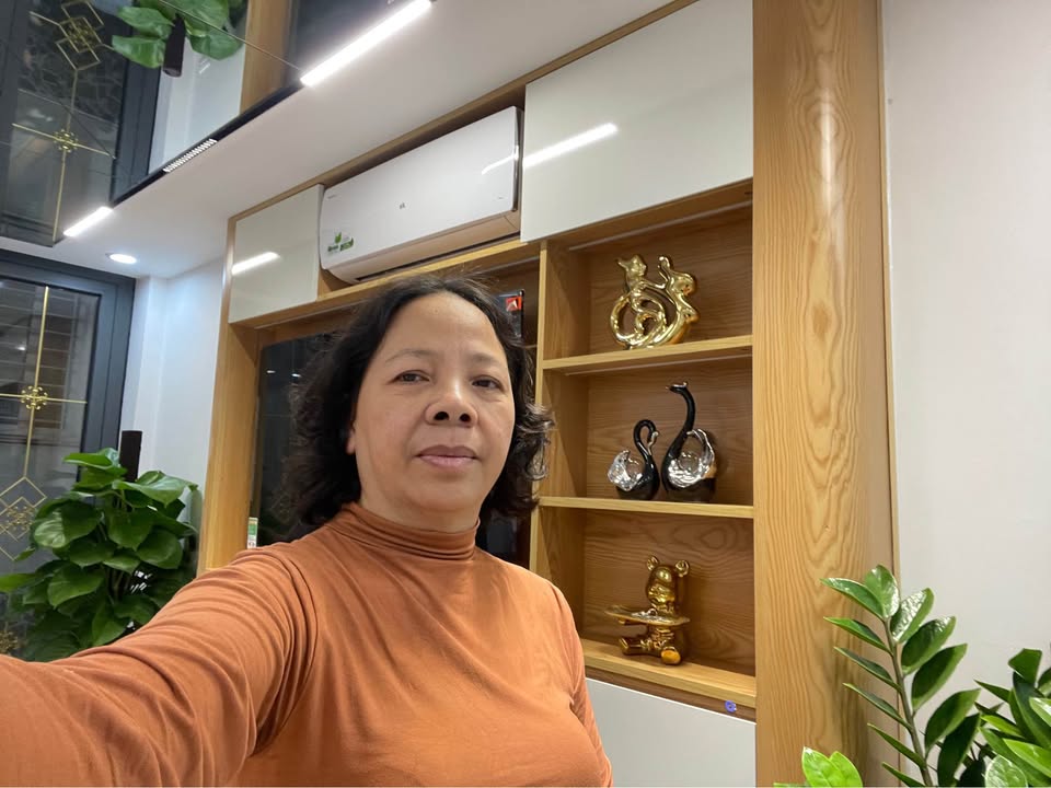 Nhà đẹp Hoàng Hoa Thám 36m² giá 9.95 tỷ - Đón Tết ngay!