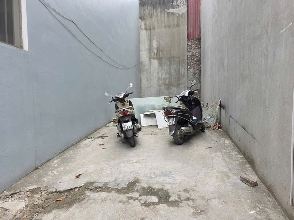 Đất Phúc Lợi 39m² giá 7.05 tỷ - Ô tô vào tận đất, sổ đỏ chính chủ!