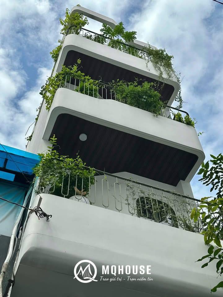 Studio cho thuê Xô Viết Nghệ Tĩnh, Bình Thạnh - Ban công xanh mát, giá thỏa thuận!