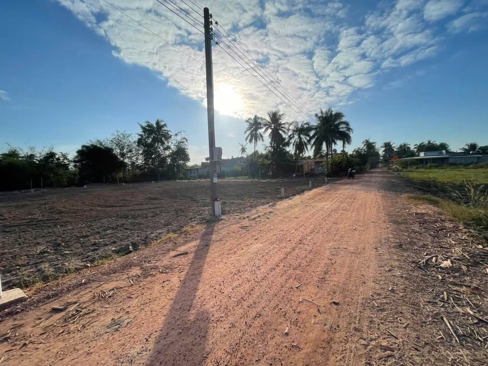 Đất nền Dương Minh Châu 150m² giá 379 triệu - Đầu tư sinh lời tiềm năng!