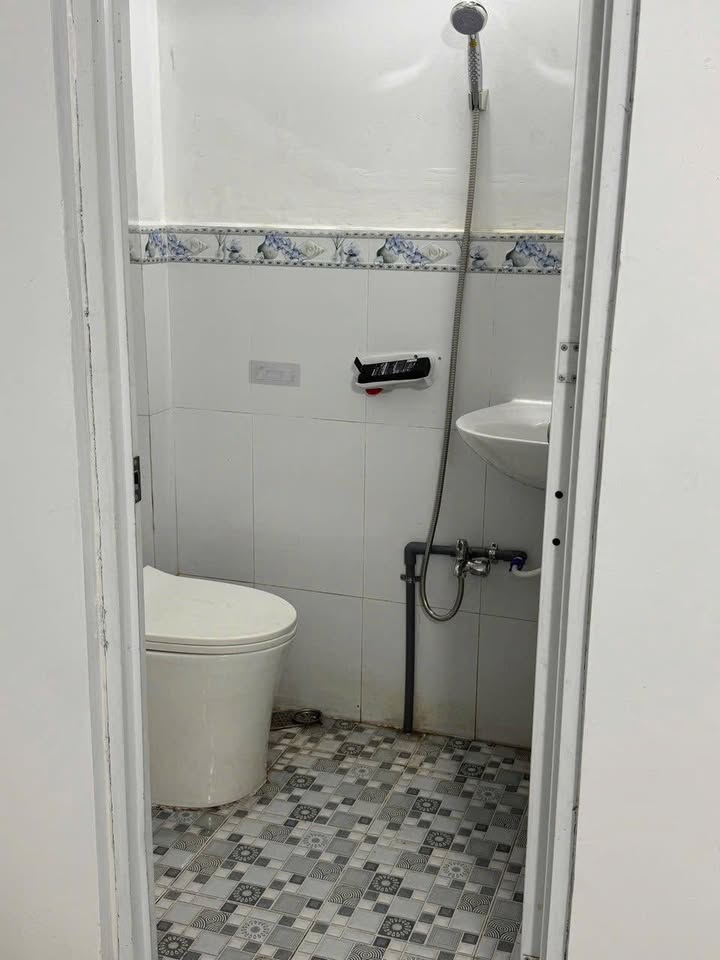 Cho thuê phòng trọ đường Phan Huy Ích Gò Vấp - Giá cả thỏa thuận hấp dẫn!