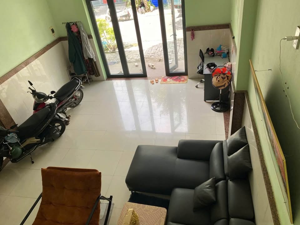Nhà 2 tầng đường Nguyễn Tuyển, Hòa Quý, Đà Nẵng 90m² giá 5.35 tỷ - Đầy đủ công năng, chỉ việc vào ở!