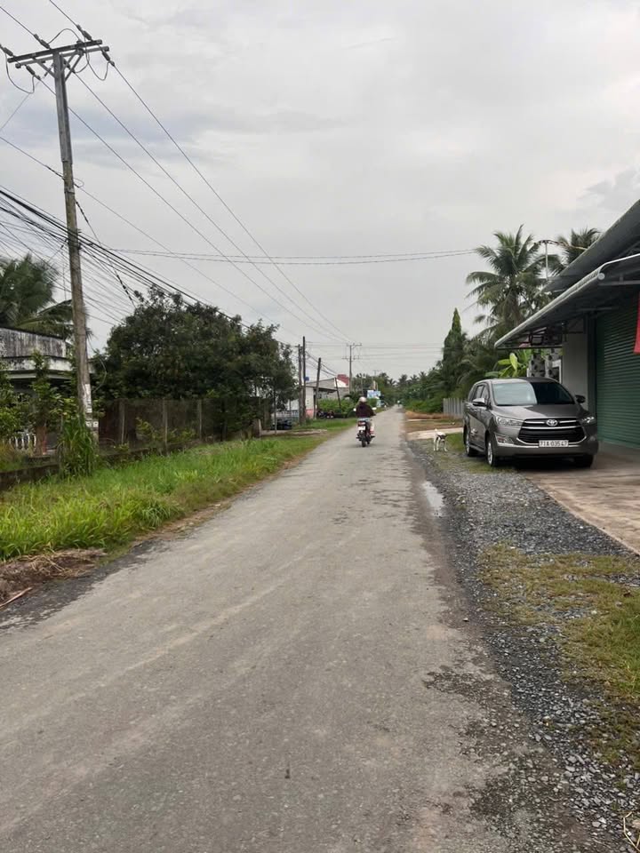 Đất nền 2 mặt tiền đường 173, xã Phong Nẫm, diện tích 2225m², giá chỉ 5.56 tỷ!