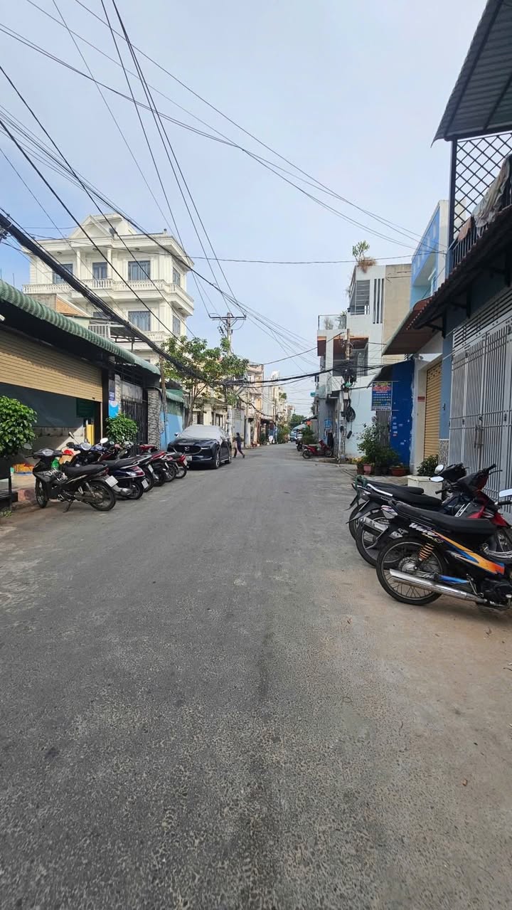 Nhà mặt tiền Tân Chánh Hiệp, Quận 12, 48m² giá 4.99 tỷ - Sẵn sàng ở ngay!