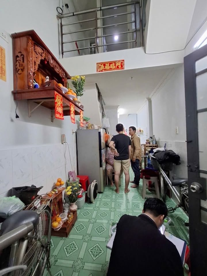 Nhà phố Tân Phú 23m² giá 2.05 tỷ - Gần chợ Vải Phú Thọ Hòa!