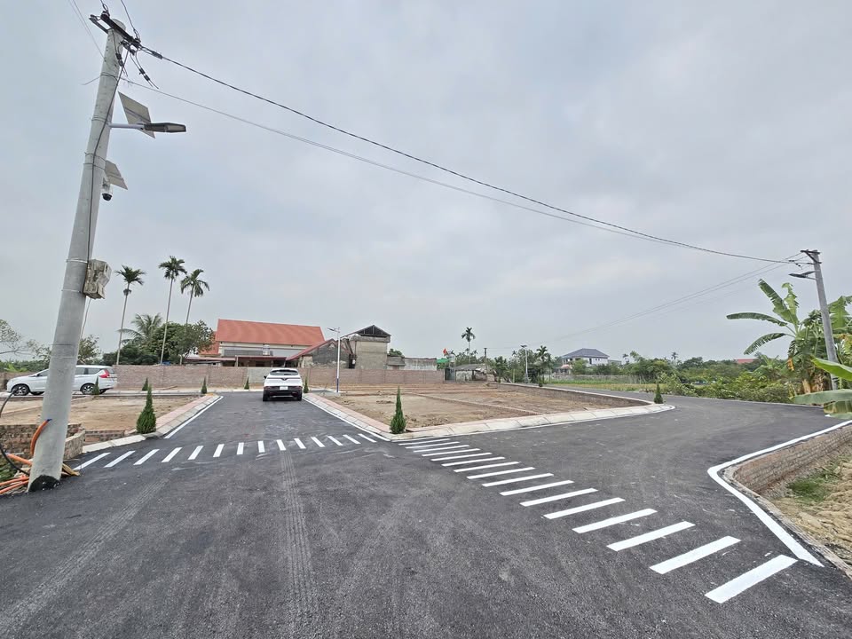 Đất nền góc 2 mặt thoáng tại xã Ngũ Phúc, 90m² chỉ 710 triệu - Tiềm năng sinh lời cao!