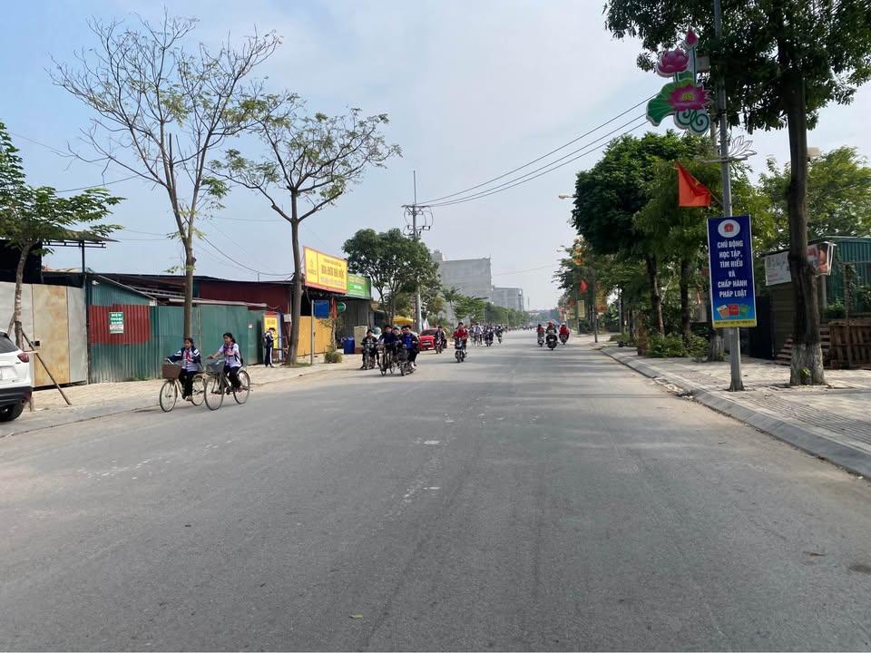 Đất thổ cư Thụy Lâm, Đông Anh 52m² giá 3 tỷ - Đường thông ô tô đỗ