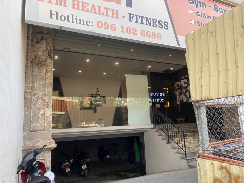 Cho thuê văn phòng tại 29b Cát Linh, Đống Đa, Hà Nội - Mặt tiền 7.2m, thuận tiện kinh doanh!