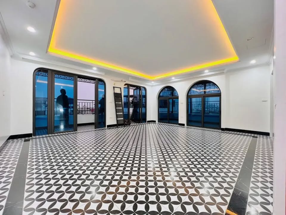 Văn phòng cho thuê tại Định Công, Hoàng Mai 60m² - Ô tô đỗ cửa, giá thỏa thuận!