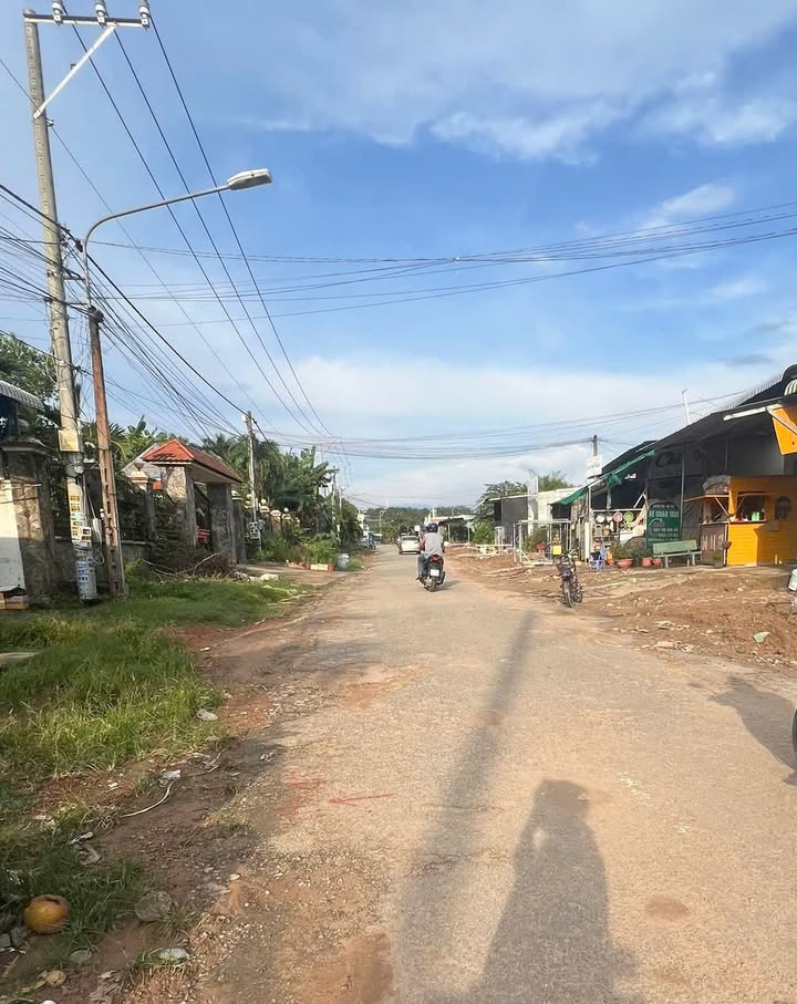 Đất kinh doanh An Tây, Bến Cát 132m² giá 3.6 tỷ - Sổ hồng chính chủ!