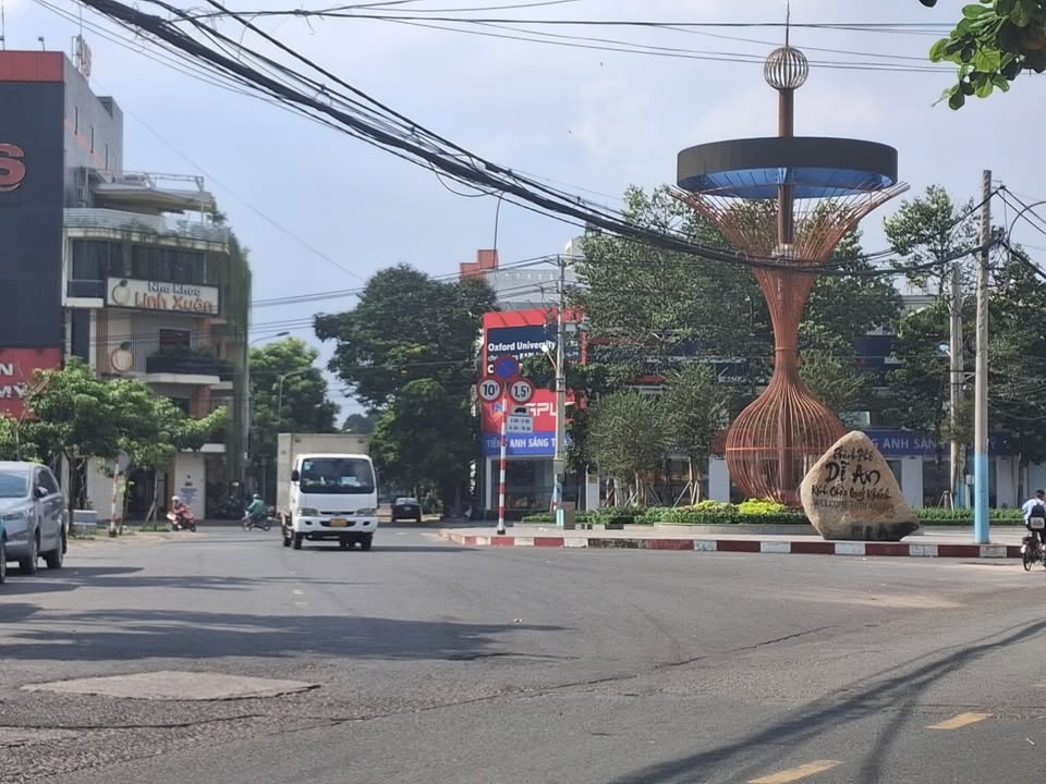 Dãy trọ 2 tầng tại Dĩ An 60m² giá 3.2 tỷ - Dòng tiền ổn định 8 triệu/tháng!