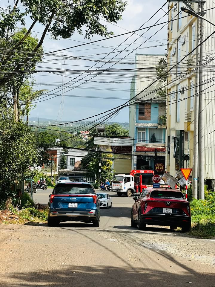 Đất nền liền kề tại Yết Kiêu, Thống Nhất - 115m² giá 2.2 tỷ, thuận tiện đầu tư!