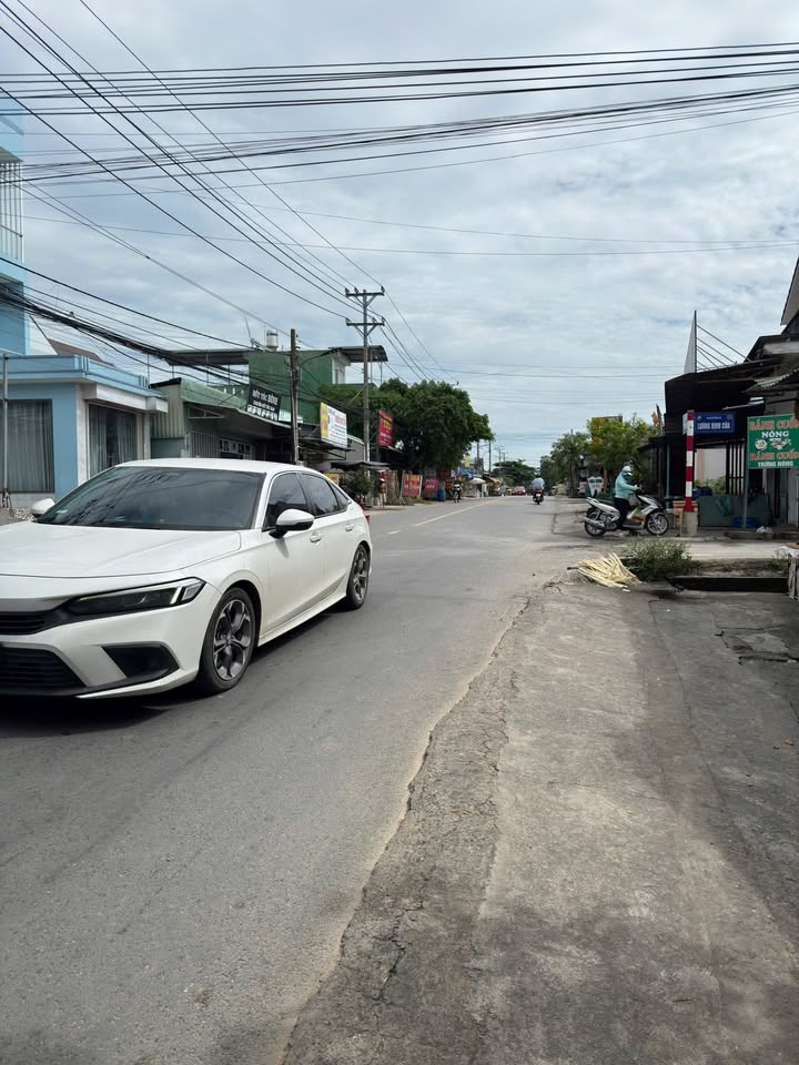 Đất nền 2 mặt tiền Đường ĐH Dĩ An 421m² giá 8 tỷ - Đầu tư sinh lời ngay!