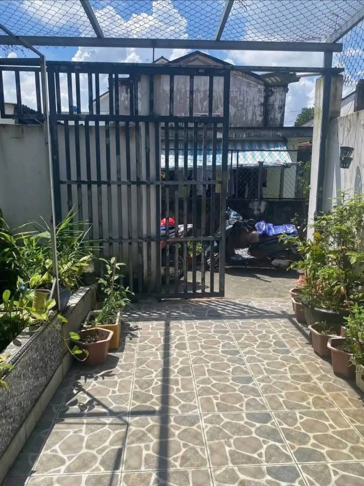 Nhà cấp 4 gác lửng Thủ Đức 55m² giá 2.5 tỷ - Chính chủ bán gấp!