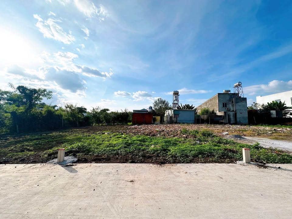 Đất nền Bàu Trâm, Long Khánh 125m² giá 1.09 tỷ - Sổ đỏ chính chủ, thương lượng tốt!