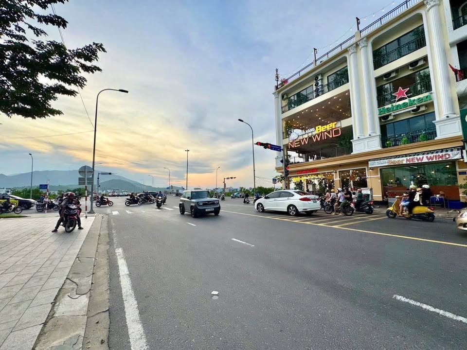 Đất nền 2 mặt tiền KĐT Hà Quang 2 Nha Trang 100m² giá 12.8 tỷ - Cơ hội đầu tư hấp dẫn!