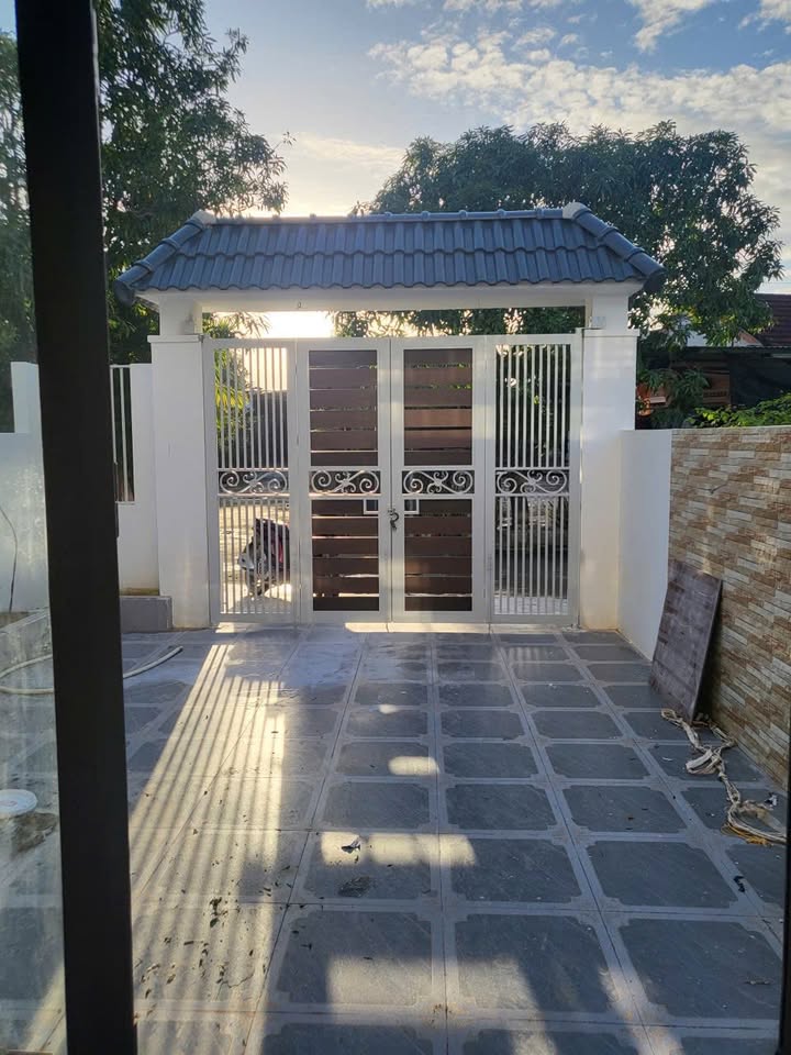 Nhà bán gấp tại Suối Hiệp, Diên Khánh 80,5m² giá 2,75 tỷ - Thiết kế hiện đại, sân trước siêu rộng!