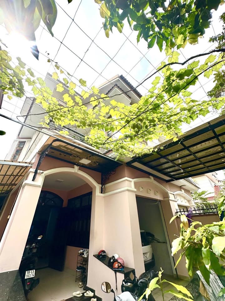 Nhà phố KDC Khang Điền Thủ Đức 160m² giá 19.5 tỷ - Thiết kế hiện đại, tiện nghi